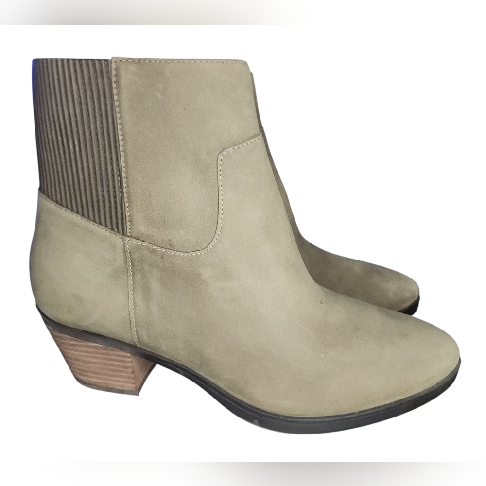 Vionic Waterproof Shantelle Boots, Womens 10